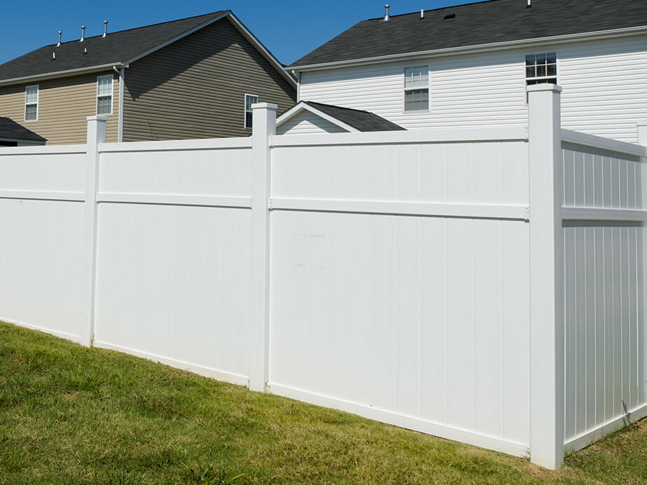 ADA Michigan vinyl privacy fencing
