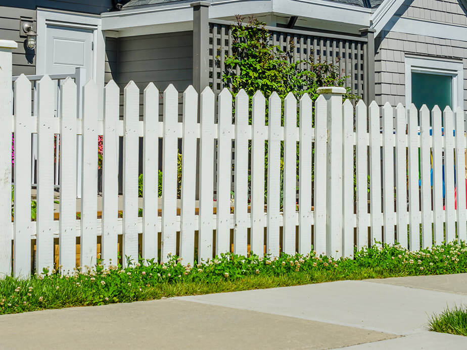 wood fence Grand Rapids Michigan